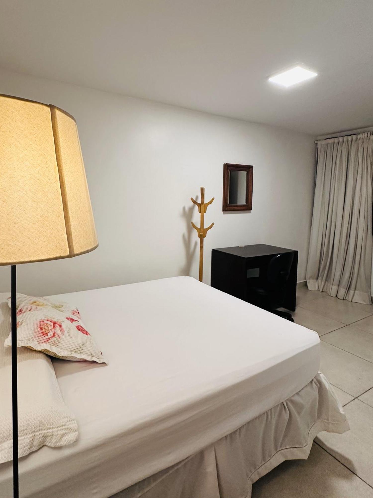 לינה וארוחת בוקר Núcleo Bandeirante Casa Lumen מראה חיצוני תמונה